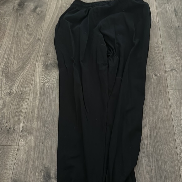 Black champion sweatpants/joggers - Picture 2 of 2